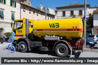 Iveco EuroCargo 150E18 I serie
11 - VAB Toscana
Allestito Calabrese
Parole chiave: Iveco Eurocargo_150E18_Iserie