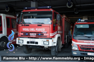 Iveco EuroFire 140E28 4x4 I serie
Vigili del Fuoco
 Comando Provinciale di Massa Carrara
 AutoPompaSerbatoio allestimento Iveco-Magirus
 VF 23262
Parole chiave: Iveco EuroFire_140E28_4x4_Iserie VF23262