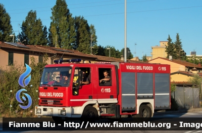 Iveco CityEuroFire 100E21 I serie
Vigili del Fuoco
Comando Provinciale di Firenze
Distaccamento Firenze Ovest-Indiano
AutoPompaSerbatoio allestimento Iveco-Magirus
Ricondizionata Carrozzeria Fortini
Ex Comando Provinciale Rovigo
VF 19885
Parole chiave: Iveco CityEuroFire_100E21_Iserie Vigili_del_Fuoco Comando_Provinciale_Firenze VF_19885