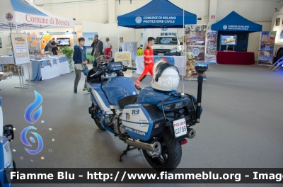 Yamaha FJR1300
Polizia di Stato
Polizia Stradale
POLIZIA G2703
Parole chiave: Yamaha_FJR1300 POLIZIAG2703