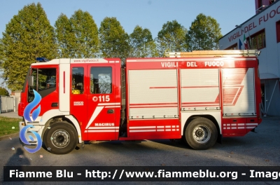 Iveco Stralis AF190S40 I serie
Vigili del Fuoco
Comando Provinciale di Brescia
Distaccamento Volontario di Chiari
AutoPompaSerbatoio allestimento Iveco-Magirus
VF 24144
Parole chiave: Iveco Stralis_AF190S40_Iserie VF24144