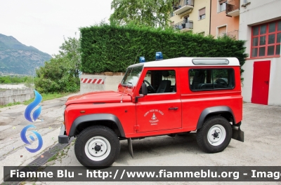 Land Rover Defender 90
Vigili del Fuoco
Unione Distrettuale della Vallagarina
Corpo Volontario di Besenello (TN)
VF 5D2 TN
Parole chiave: Land_Rover Defender90 Vigili_del_Fuoco Corpo_Volontario_Besenello VF_5D2_TN