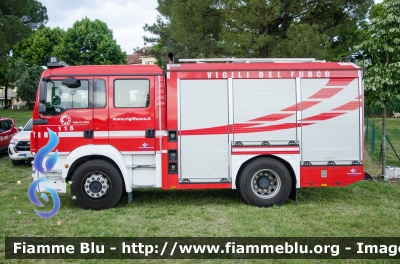 Man TGM 15.250 II serie
Vigili del Fuoco
Comando Provinciale di Prato
AutoPompaSerbatoio allestimento BAI
VF 29927
Parole chiave: Man TGM_15_250_IIserie VF29927