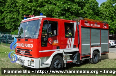 Iveco CityEuroFire 100E21 I serie
Vigili del Fuoco
Comando Provinciale di Prato
Distaccamento Permanente di Montemurlo
AutoPompaSerbatoio allestimento Iveco-Magirus
VF 19834
Parole chiave: Iveco CityEuroFire_100E21_Iserie VF19834