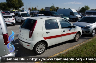 Fiat Punto Classic III serie
Croce Rossa Italiana
Comitato Locale di Monfalcone
CRI 190 AB
Parole chiave: Fiat Punto_Classic_IIIserie CRI190AB