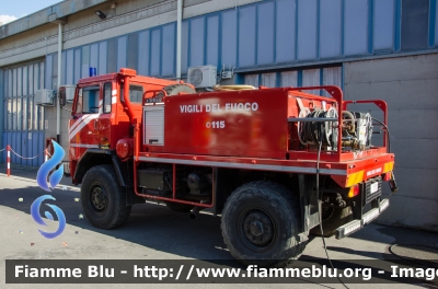 Iveco 80-16
Vigili del Fuoco
Comando Provinciale di Firenze
Distaccamento Volontario di Calenzano
Allestimento Baribbi
VF 15108
- Dismesso - 
Parole chiave: Iveco 80_16 VF15108