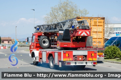 Iveco Zeta 109-14
Vigili del Fuoco
Comando Provinciale di Belluno
Distaccamento Permanente di Feltre (BL)
Allestimento Iveco-Magirus
VF 16881
Parole chiave: Iveco Zeta_109_14 VF16881