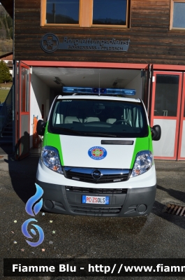 Opel Vivaro
Soccorso Alpino Alpenverein Alto Adige
Sezione Colle Isarco/Fleres
Bergrettungsdienst im Alpenverein Südtirol 
Sektion Gossensass/Pflersch
PC ZS 0LS
Parole chiave: Opel Vivaro PCZS0LS