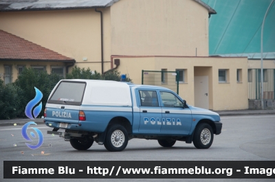 Mitsubishi L200 II serie
Polizia di Stato
POLIZIA D5309
Parole chiave: Mitsubishi _L200_IIserie Polizia_di_Stato POLIZIA_D5309