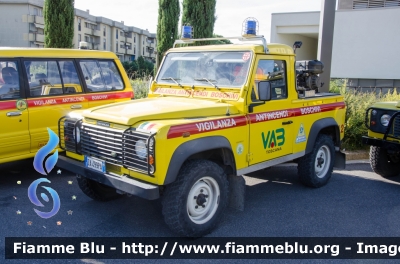 Land Rover Defender 90
12 - VAB Montemurlo (PO)
Antincendio Boschivo - Protezione Civile
Parole chiave: Land_Rover Defender_90