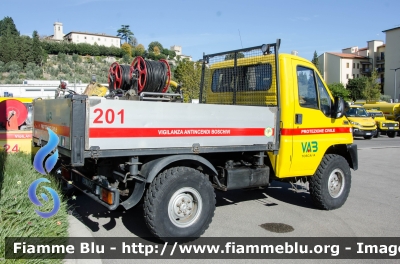 Scam SM50 4x4
201 - VAB Rignano sull'Arno (FI)
Antincendio Boschivo - Protezione Civile
Parole chiave: Scam SM50_4x4