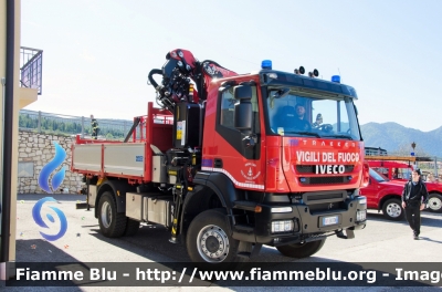 Iveco Trakker 4x4 II serie
Vigili del Fuoco
Unione Distrettuale di Cles 
Veicolo ospitato dal corpo di Smarano (TN)
VF 5K8 TN
Parole chiave: Iveco Trakker_4x4_IIserie VF5K8TN