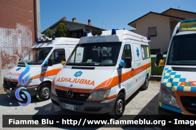 Mercedes-Benz Sprinter II serie
Misericordia Pieve a Nievole (PT)
Allestita Alessi & Becagli
Parole chiave: Mercedes_Benz Sprinter_IIserie Misericordia_Pieve_a_Nievole