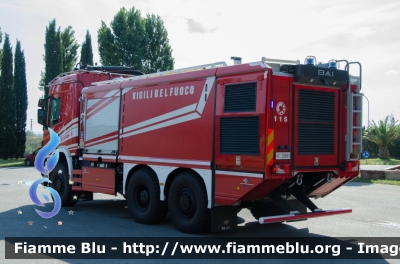 Scania XT P500 6x6
Vigili del Fuoco
Comando Provinciale di Firenze
Distaccamento Aeroportuale di Peretola
Antincendio Aereoportuale 
AutoIdroSchiumaPolvere Efestus X6 allestimento Bai
VF 29881
Parole chiave: Scania XT_P500_6x6 VF29881