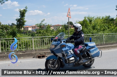 Bmw R850RT II serie
Polizia di Stato
Polizia Stradale
POLIZIA G0527
Mille Miglia 2016
Parole chiave: Bmw R850RT_IIserie Polizia_di_Stato POLIZIAG0527 1000_Miglia_2016