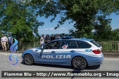 Bmw 318 Touring F31 restyle
Polizia di Stato
Polizia Stradale
Allestimento Marazzi
Decorazione grafica Artlantis
POLIZIA M1110
Mille Miglia 2016
Parole chiave: Bmw 318_Touring_F31 restyle Polizia_di_Stato POLIZIAM1110 1000_Miglia_2016