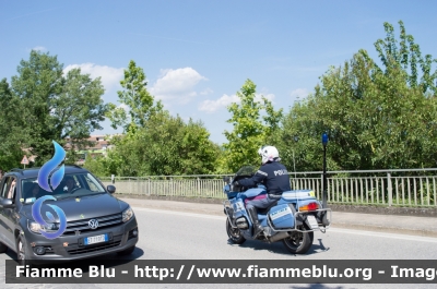 Bmw R850RT II serie
Polizia di Stato
Polizia Stradale
POLIZIA G0835
Mille Miglia 2016
Parole chiave: Bmw R850RT_IIserie Polizia_di_Stato POLIZIAG0835 1000_Miglia_2016