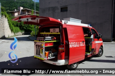 Volkswagen Transporter T5 
Vigili del Fuoco
Distretto di Trento
Corpo Volontario di Povo (TN)
Allestito Kofler Fahrzeugbau
VF 8H6 TN
Parole chiave: Volkswagen Transporter_T5 Vigili_del_Fuoco_Povo VF8H6TN