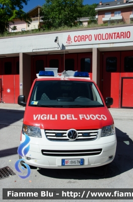 Volkswagen Transporter T5 
Vigili del Fuoco
Distretto di Trento
Corpo Volontario di Povo (TN)
Allestito Kofler Fahrzeugbau
VF 8H6 TN
Parole chiave: Volkswagen Transporter_T5 Vigili_del_Fuoco_Povo VF8H6TN