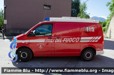 Volkswagen Transporter T5 
Vigili del Fuoco
Distretto di Trento
Corpo Volontario di Povo (TN)
Allestito Kofler Fahrzeugbau
VF 8H6 TN
Parole chiave: Volkswagen Transporter_T5 Vigili_del_Fuoco_Povo VF8H6TN