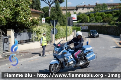 Bmw R850RT II serie
Polizia di Stato
Polizia Stradale
POLIZIA G0972
Mille Miglia 2016
Parole chiave: Bmw R850RT_IIserie Polizia_di_Stato POLIZIAG0972 1000_Miglia_2016