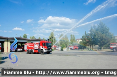 Scania XT P500 6x6
Vigili del Fuoco
Comando Provinciale di Firenze
Distaccamento Aeroportuale di Peretola
Antincendio Aereoportuale
AutoIdroSchiumaPolvere Efestus X6 allestimento Bai
VF 29881
Parole chiave: Scania XT_P500_6x6 VF29881