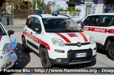 Fiat Nuova Panda 4x4 II serie
Polizia Municipale Casciana Terme Lari (PI)
Allestita Ciabilli
Parole chiave: Fiat Nuova_Panda_4x4_IIserie