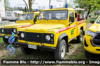 Land Rover Defender 110
47 - VAB Vinci (FI)
Antincendio Boschivo - Protezione Civile
Parole chiave: Land_Rover Defender_110