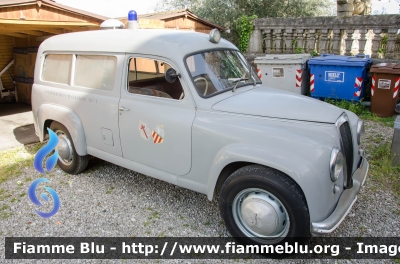 Lancia Appia
Misericordia Vinci (FI)
Ambulanza Storica
Parole chiave: Lancia_Appia