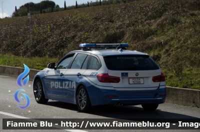 Bmw 320 Touring F31 II restyle
Polizia di Stato
Polizia Stradale
Allestimento Marazzi
Decorazione Grafica Artlantis
POLIZIA M2568
Parole chiave: Bmw 320_Touring_F31_IIrestyle POLIZIA_M2568