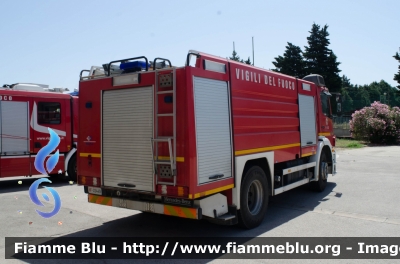 Mercedes-Benz Atego 1828 I serie
Vigili del Fuoco
Comando Provinciale di Grosseto
Distaccamento di Orbetello
AutoBottePompa allestimento Bai
VF 22449
Parole chiave: Mercedes_Benz Atego_1828_Iserie VF22449