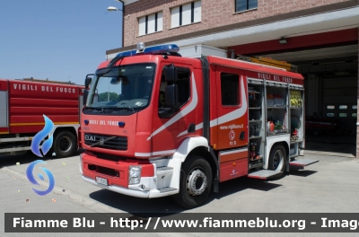 Volvo FL 280 III serie
Vigili del Fuoco
Comando Provinciale di Grosseto
Distaccamento di Orbetello
AutoPompaSerbatoio allestimento BAI
VF 25963
Parole chiave: Volvo FL_280_IIIserie VF25963