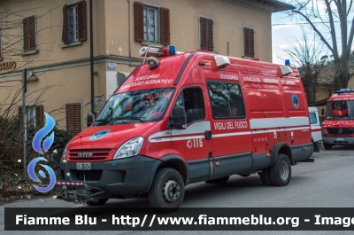 Iveco Daily IV serie
Vigili del Fuoco
Comando Provinciale di Livorno 
Nucleo Soccorso Subacqueo Acquatico
Allestimento Elevox
VF 25254
Parole chiave: Iveco Daily_IVserie Vigili_del_Fuoco Comando_Provinciale_Livorno VF_25254