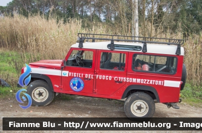 Land Rover Defender 110
Vigili del Fuoco
Comando Provinciale Livorno 
Nucleo Sommozzatori
VF 21673
Parole chiave: Land-Rover Defender_110 VF21673