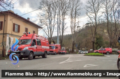 Iveco Daily IV serie
Vigili del Fuoco
Comando Provinciale di Livorno 
Nucleo Soccorso Subacqueo Acquatico
Allestimento Elevox
VF 25254
Parole chiave: Iveco Daily_IVserie Vigili_del_Fuoco Comando_provinciale_Livorno VF_25254