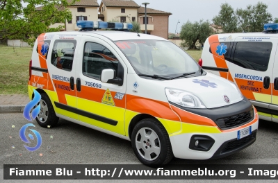 Fiat Qubo II serie
61 - Misericordia San Vincenzo (LI)
Allestito Mariani Fratelli
Parole chiave: Fiat Qubo_IIserie