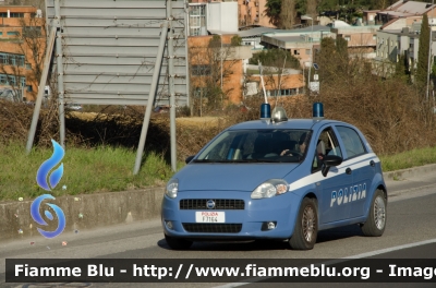 Fiat Grande Punto
Polizia di Stato
POLIZIA F7164
Parole chiave: Fiat Grande_Punto POLIZIA_F7164