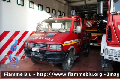 Iveco Fauno
Vigili del Fuoco
 Comando Provinciale Siena
 Allestimento Rampini
 VF 17611
Parole chiave: Iveco_Fauno VF17611