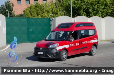 Fiat Doblò XL IV serie
Vigili del Fuoco
Comando Provinciale di Grosseto
VF 28711
Parole chiave: Fiat Doblò_XL_IVserie VF28711