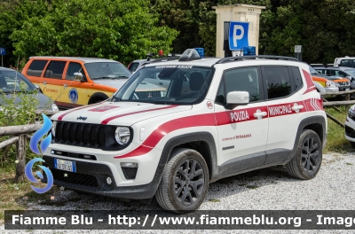 Jeep Renegade restyle
05 - Polizia Municipale Pietrasanta (LU)
Allestimento Elevox
POLIZIA LOCALE YA 391 AS
Parole chiave: Jeep_Renegade restyle POLIZIALOCALE YA391AS