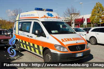 Mercedes-Benz Vito II serie
Misericordia Montelupo Fiorentino (FI)
Sezione Capraia Fiorentina
Allestita Alessi & Becagli
Ex Misericordia Vinci
- Dismessa - 
Parole chiave: Mercedes_Benz Vito_IIserie Misericordia_Montelupo