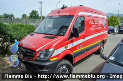 Mercedes-Benz Sprinter 4x4 III serie restyle
Vigili del Fuoco
Nucleo Telecomunicazioni 
Regione Toscana
VF 27800
Parole chiave: Mercedes_Benz Sprinter_4x4_IIIserie restyle Vigili_del_Fuoco Comando_Provinciale_Firenze VF27800