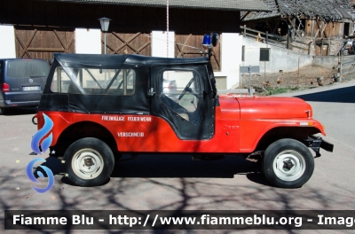 Jeep CJ-5
Vigili del Fuoco
 Unione Distrettuale di Bolzano
 Corpo Volontario di Frasinetto
 Freiwillige Feuerwehr Verschneid
 VF 1WH BZ
Parole chiave: Jeep CJ_5 VF1WH