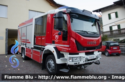 Iveco EuroCargo 4x4 150-320 IV serie
Vigili del Fuoco
 Unione Distrettuale della Bassa Val Venosta
 Corpo Volontario di Vezzano
 Freiwillige Feuerwehr Vetzan
 Allestimento Magirus Lohr
 VF 27Y BZ
Parole chiave: Iveco EuroCargo_4x4_150_320_IVserie VF27YBZ