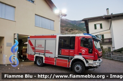 Iveco EuroCargo 4x4 150-320 IV serie
Vigili del Fuoco
 Unione Distrettuale della Bassa Val Venosta
 Corpo Volontario di Vezzano
Freiwillige Feuerwehr Vetzan
 Allestimento Magirus Lohr
 VF 27Y BZ
Parole chiave: Iveco EuroCargo_4x4_150_320_IVserie VF27YBZ