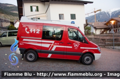 Mercedes-Benz Sprinter III serie
Vigili del Fuoco
 Unione Distrettuale della Bassa Val Venosta
 Corpo Volontario di Vezzano
 Freiwillige Feuerwehr Vetzan
 Allestimento Rosenbauer
 VF 0R3 BZ
Parole chiave: Mercedes_Benz Sprinter_IIIserie VF0R3BZ