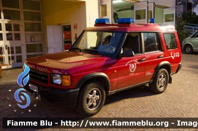 Land Rover Discovery II serie
Vigili del Fuoco
Unione Distrettuale della Bassa Val Venosta
Corpo Volontario di Vezzano
Freiwillige Feuerwehr Vetzan
Allestimento Kofler Fahrzeugbau
VF 21W BZ
Parole chiave: Land_Rover Discovery_IIserie VF21WBZ