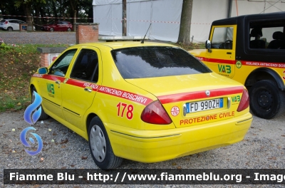 Lancia Lybra
178 - VAB Valdelsa (SI)
Protezione Civile
Parole chiave: Lancia_Lybra