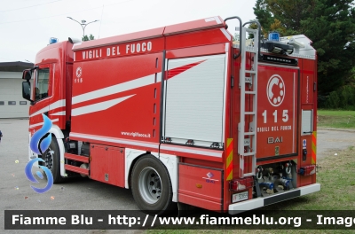 Scania P370 III serie
Vigili del Fuoco
Comando Provinciale di Firenze
Distaccamento Permanente di Firenze Ovest (FI)
AutoBottePompa allestimento Bai
VF 32859
Parole chiave: Scania P370_IIIserie VF32859