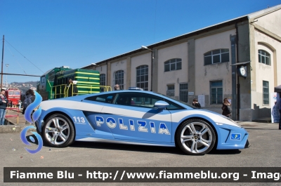 Lamborghini Gallardo II serie Restyle
Polizia di Stato
Polizia Stradale
POLIZIA H3376

Parole chiave: Lamborghini Gallardo_IIserie Restyle Polizia_di_Stato POLIZIA_H3376